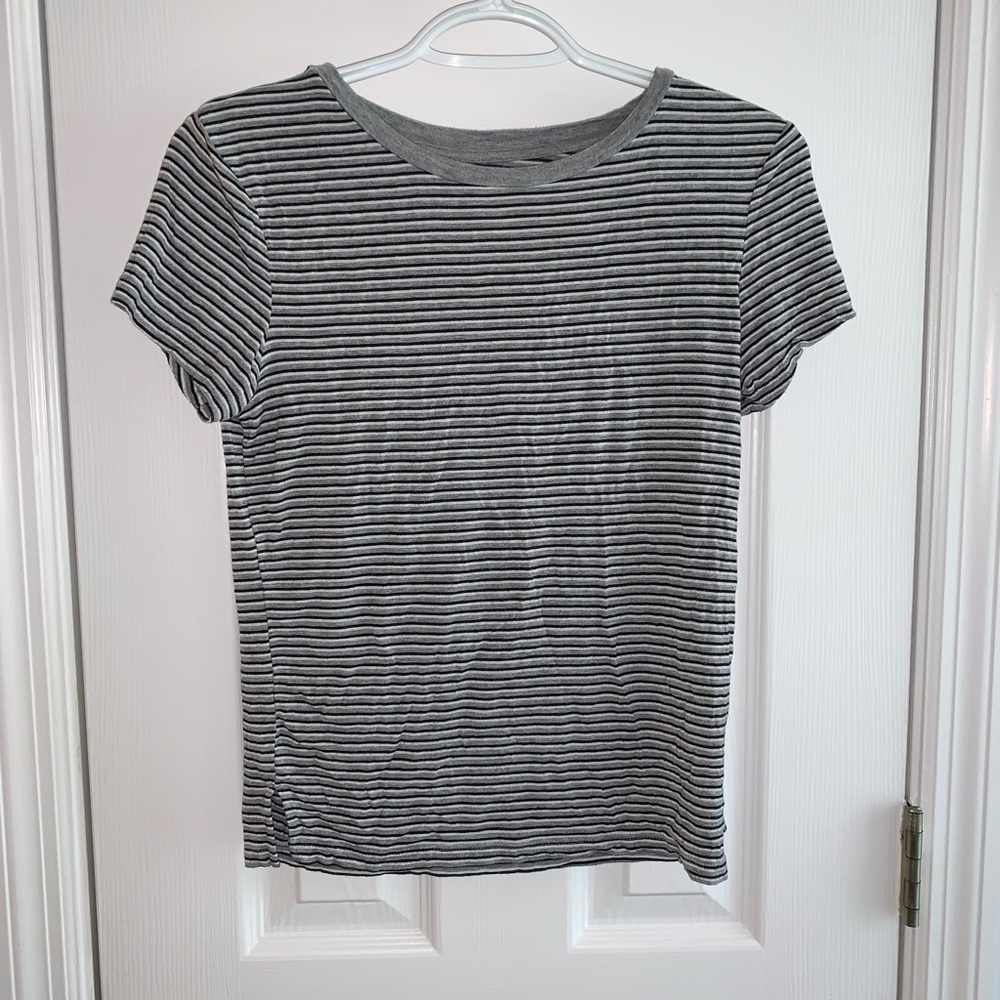 SOFT AND SEXY AMERICAN EAGLE TEE